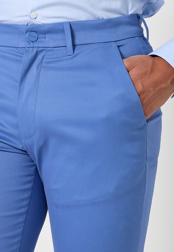 Calvin Klein SLIM FIT