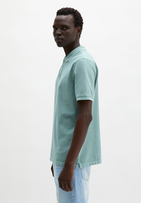 Marc O'Polo SHORT SLEEVE SLITS AT HEM EMBROIDERY