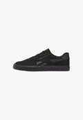 Reebok COURT ADVANCE VULC - Training shoe - jet black/jet black/jet black