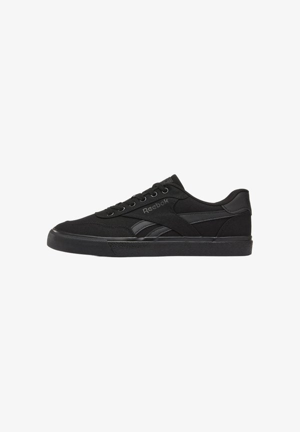 Reebok COURT ADVANCE VULC - Training shoe - jet black/jet black/jet black