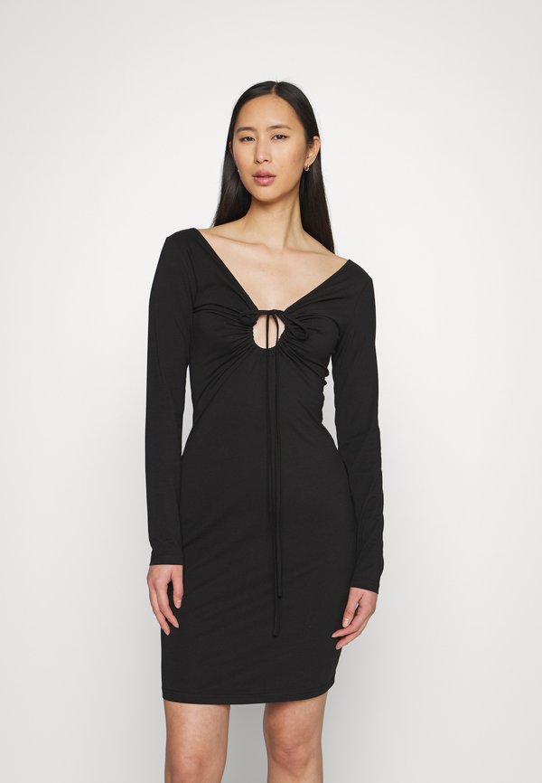 Résumé JULE DRESS