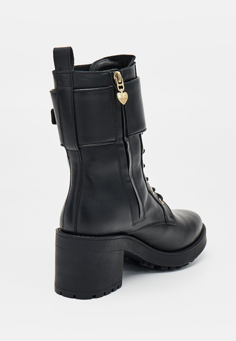 Love Moschino