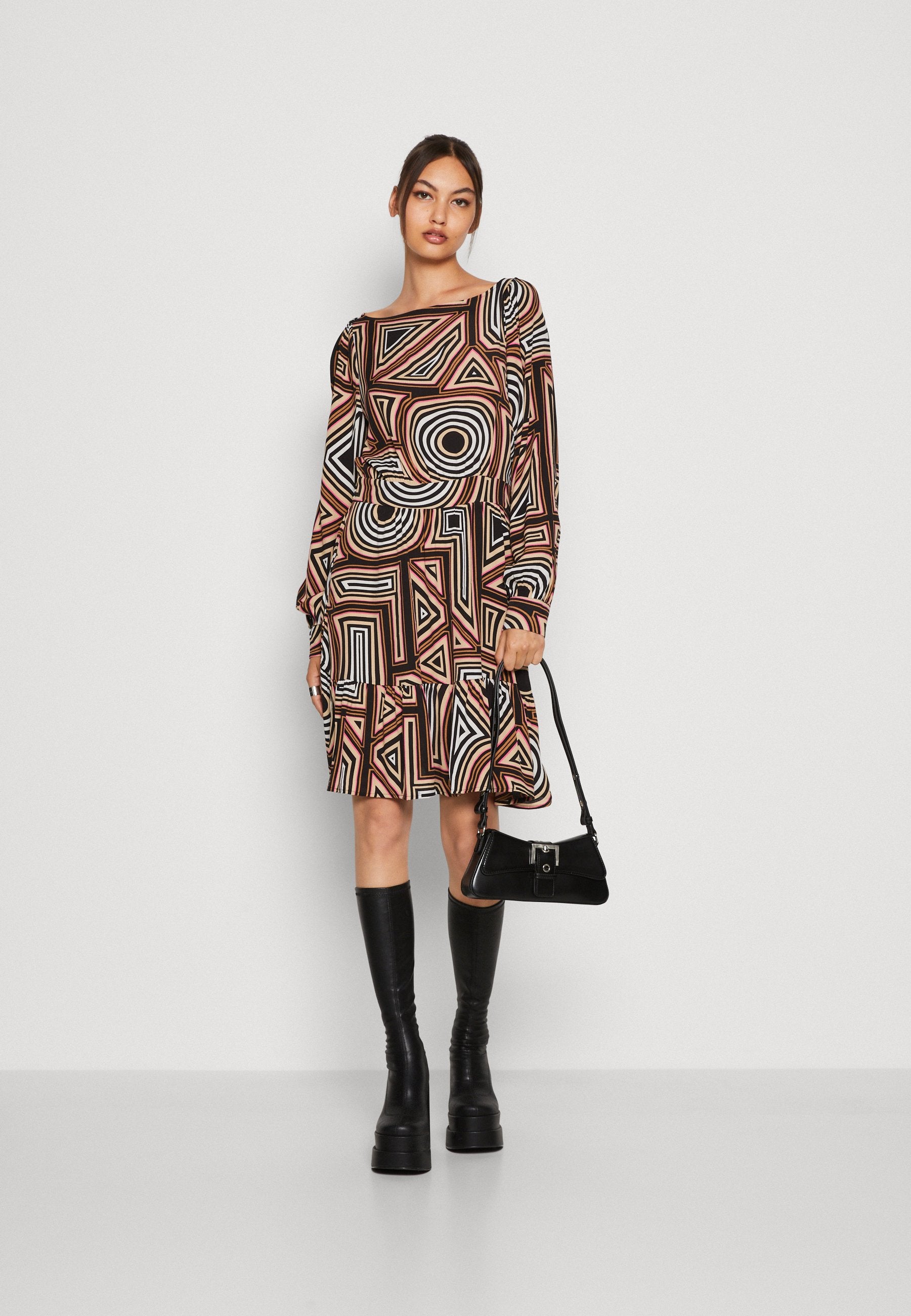 ONLY ONLMENDES BOATNECK DRESS
