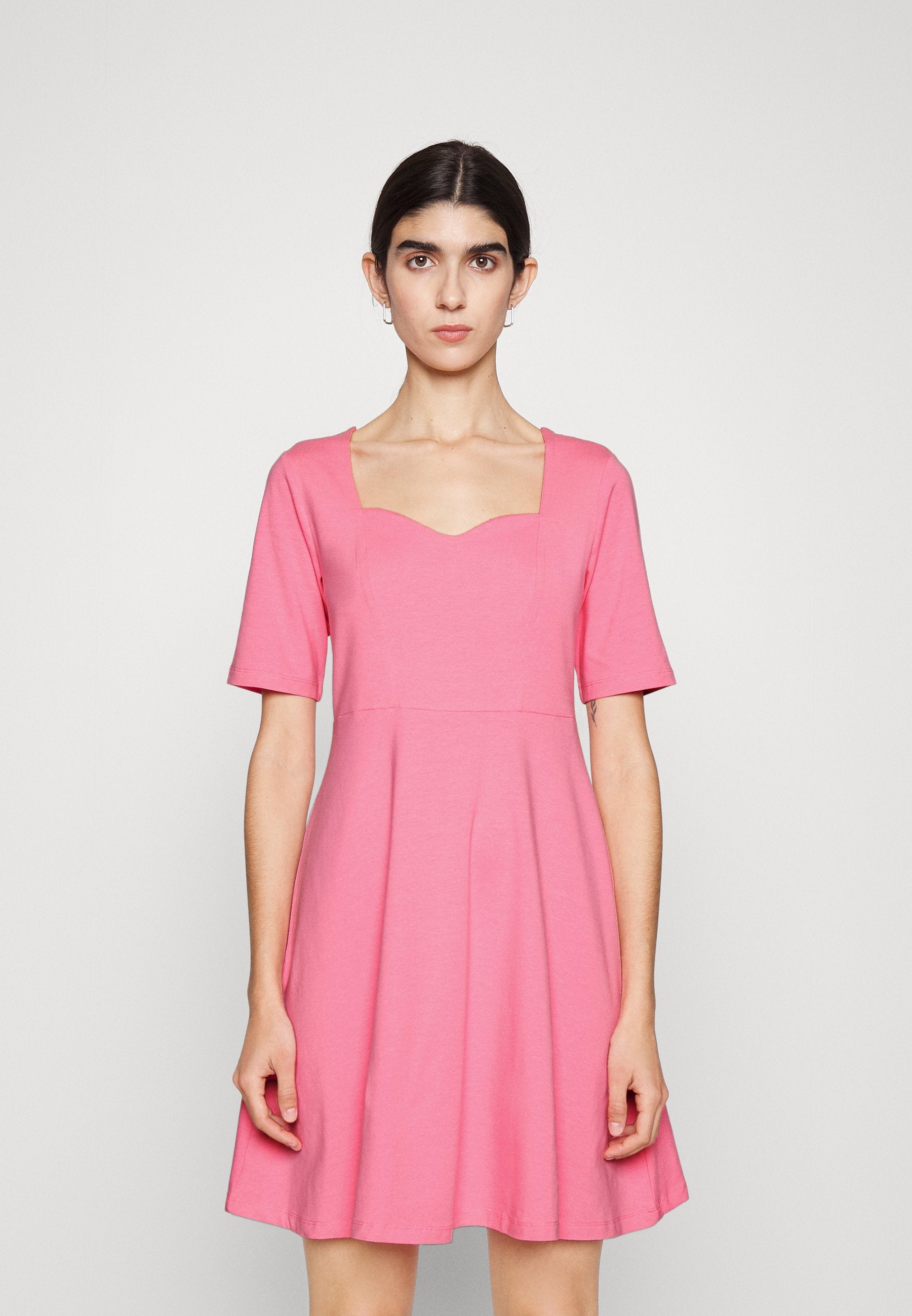 Pieces DRESS