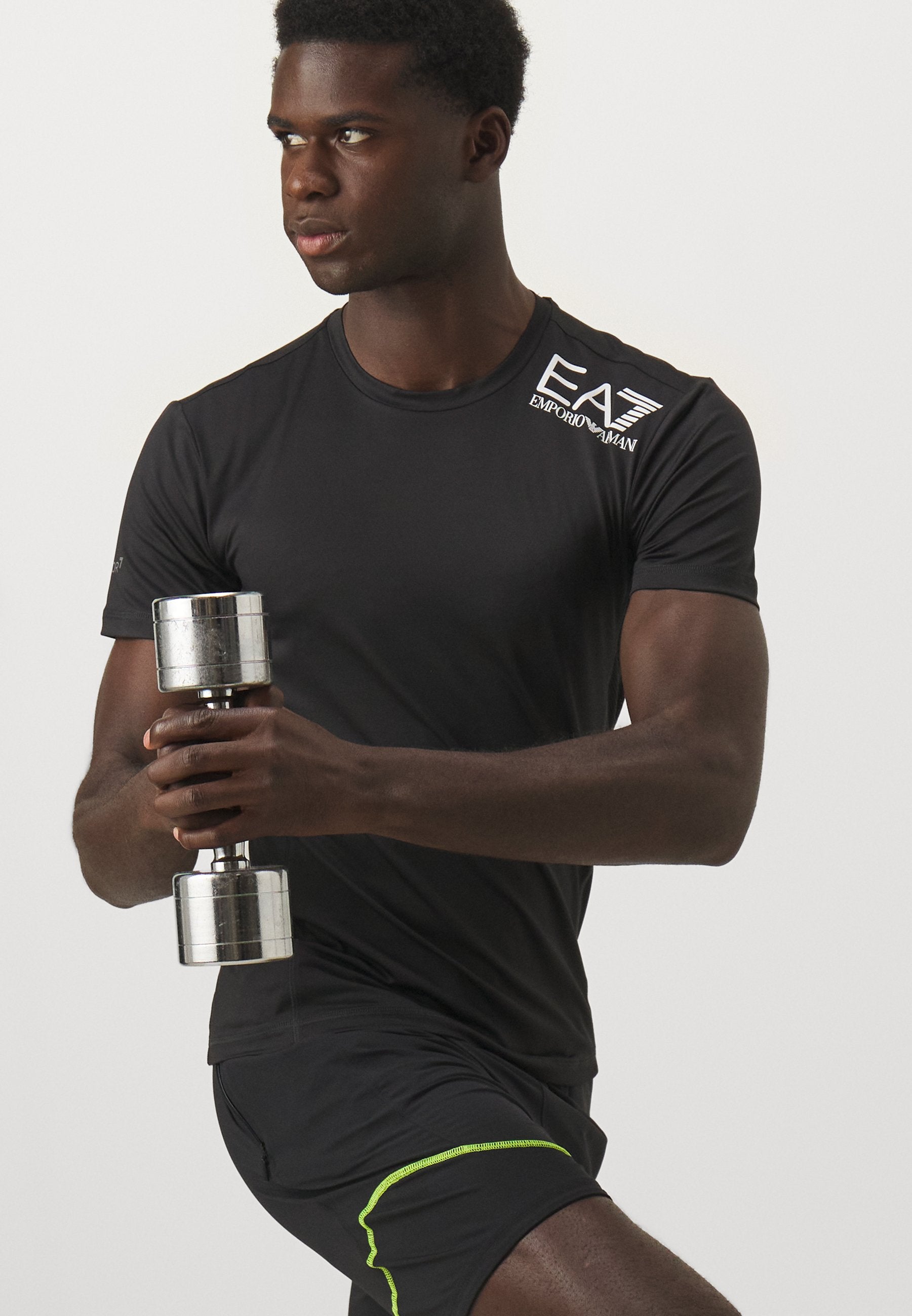 VIGOR7 TEE Media 5