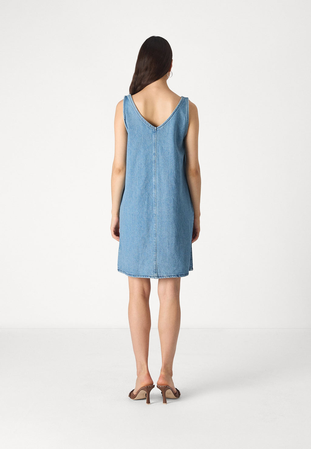 ONLBARBARA DRESS  Media 4