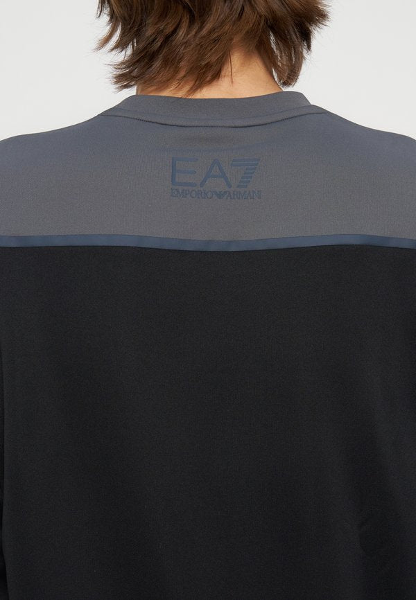 EA7 Emporio Armani
