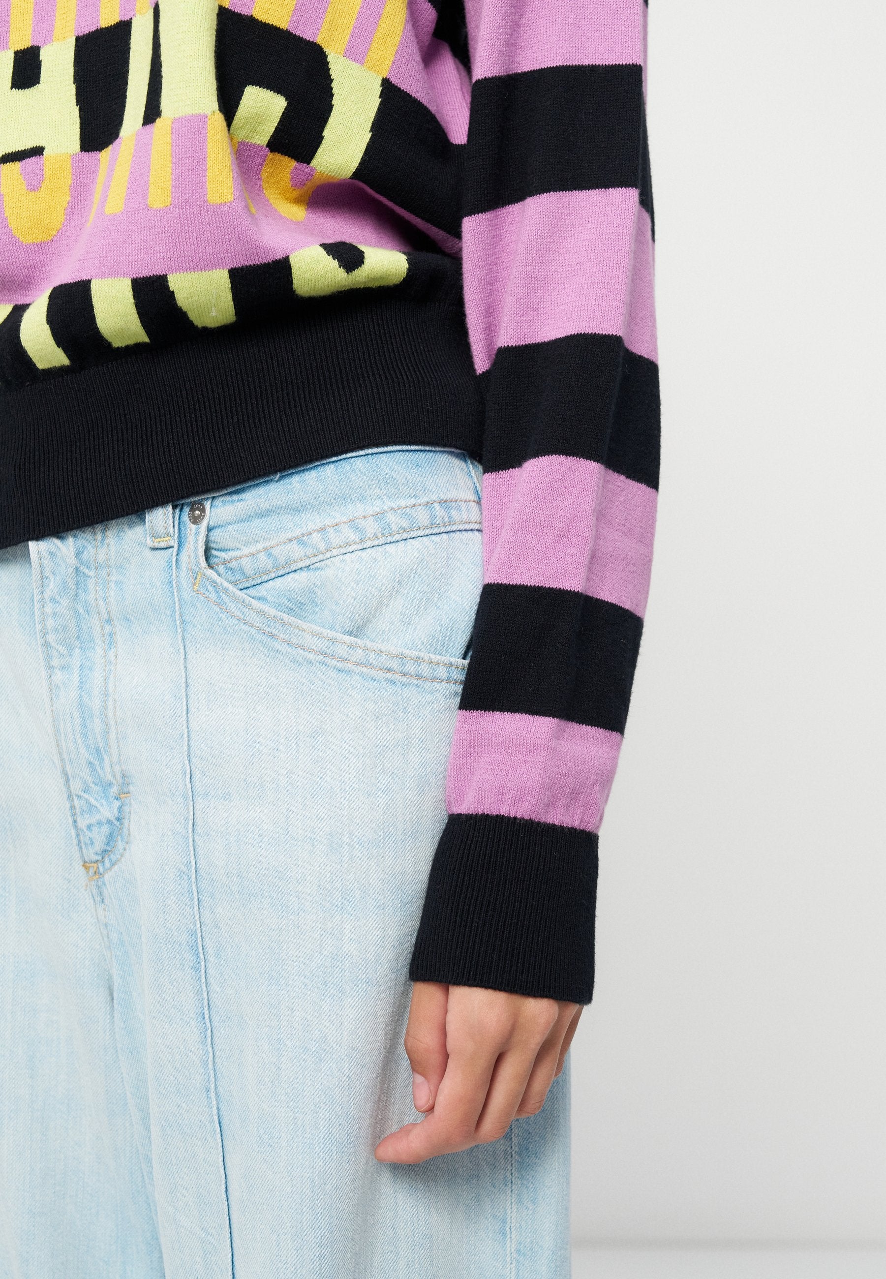 MOSCHINO JEANS