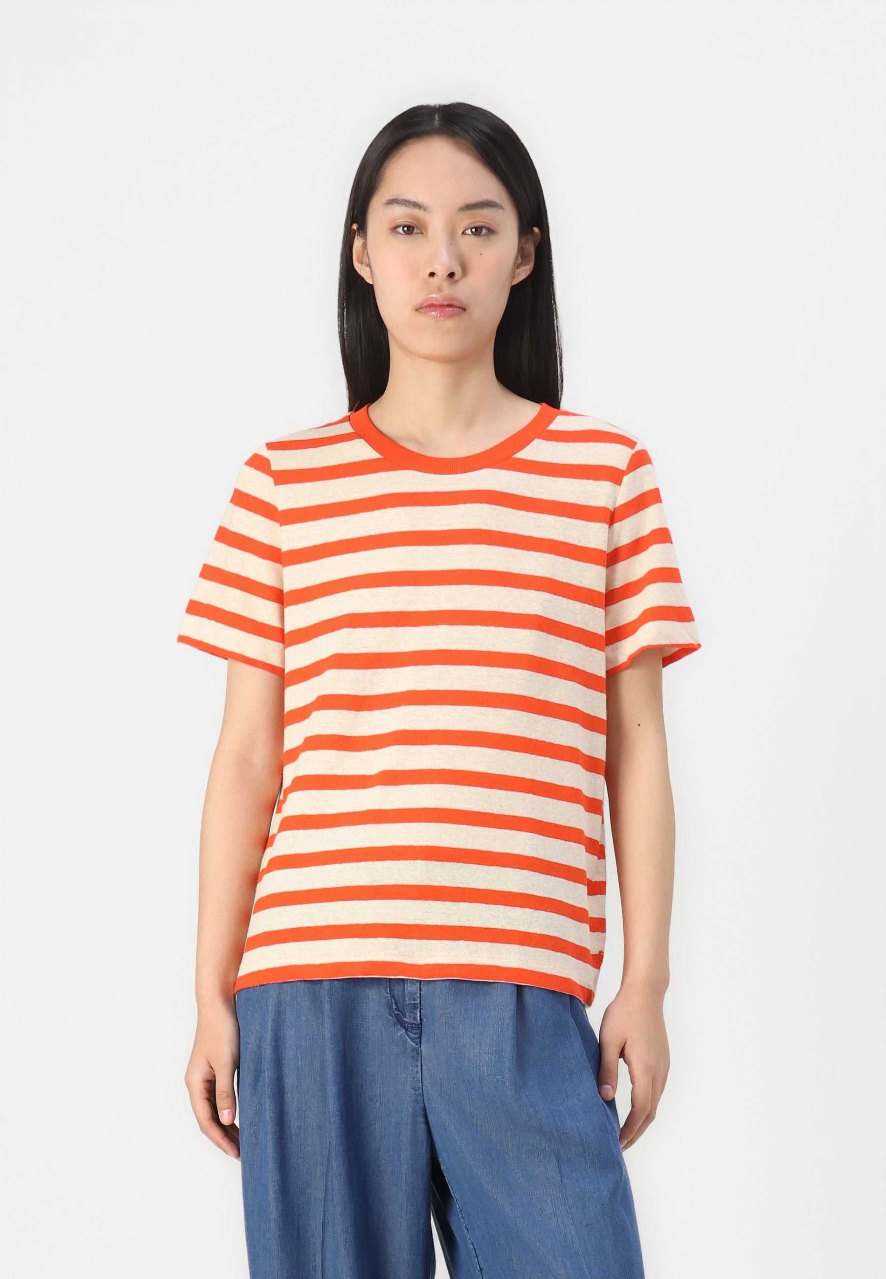 Esprit T-Shirt print Media 3