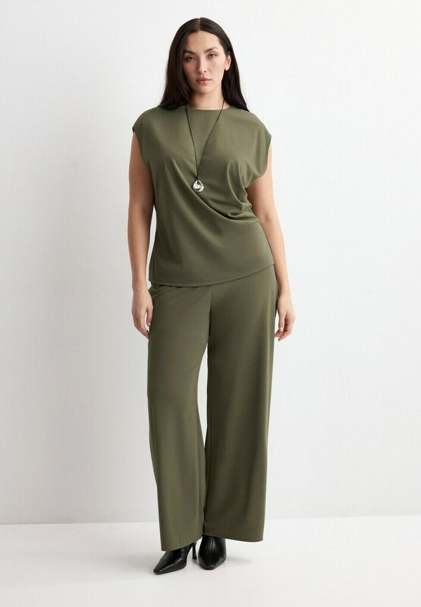 Mango Trousers - khaki
