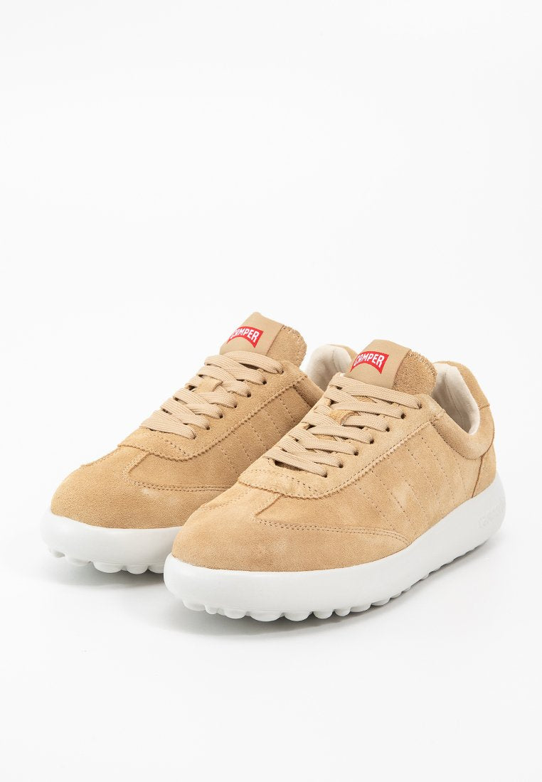 Camper