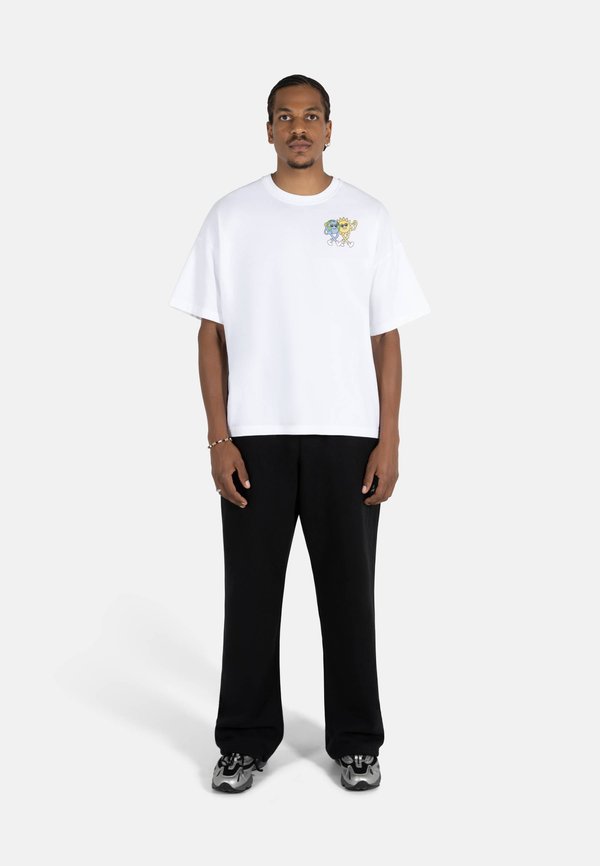The Tracksuit Club SUPPORT YOUR FRIENDS UNISEX