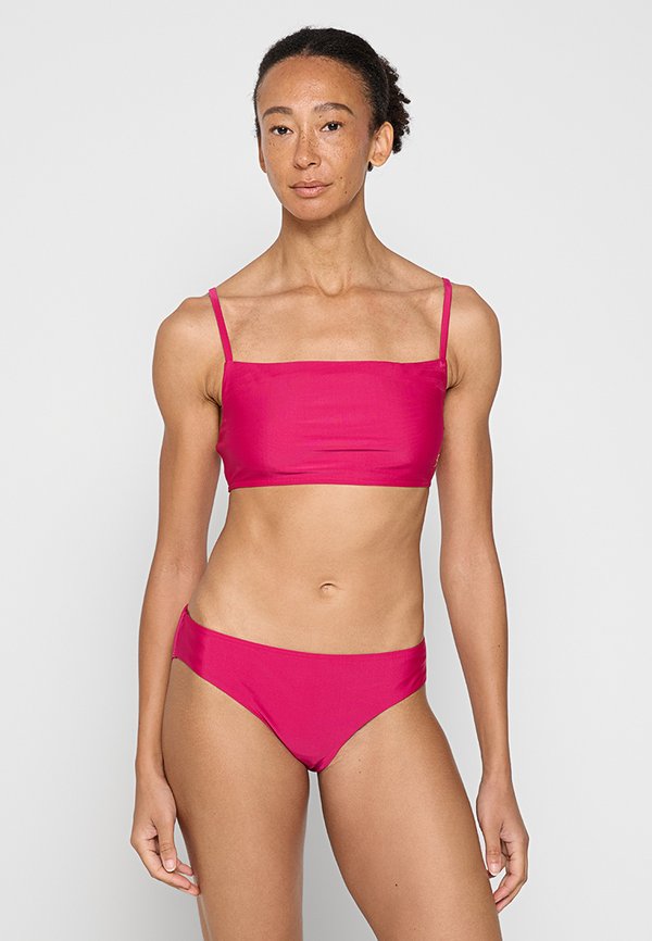 Speedo