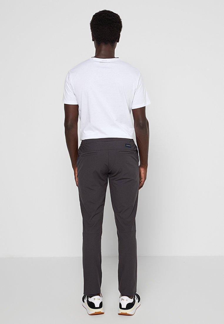 Hackett London COMMUTER