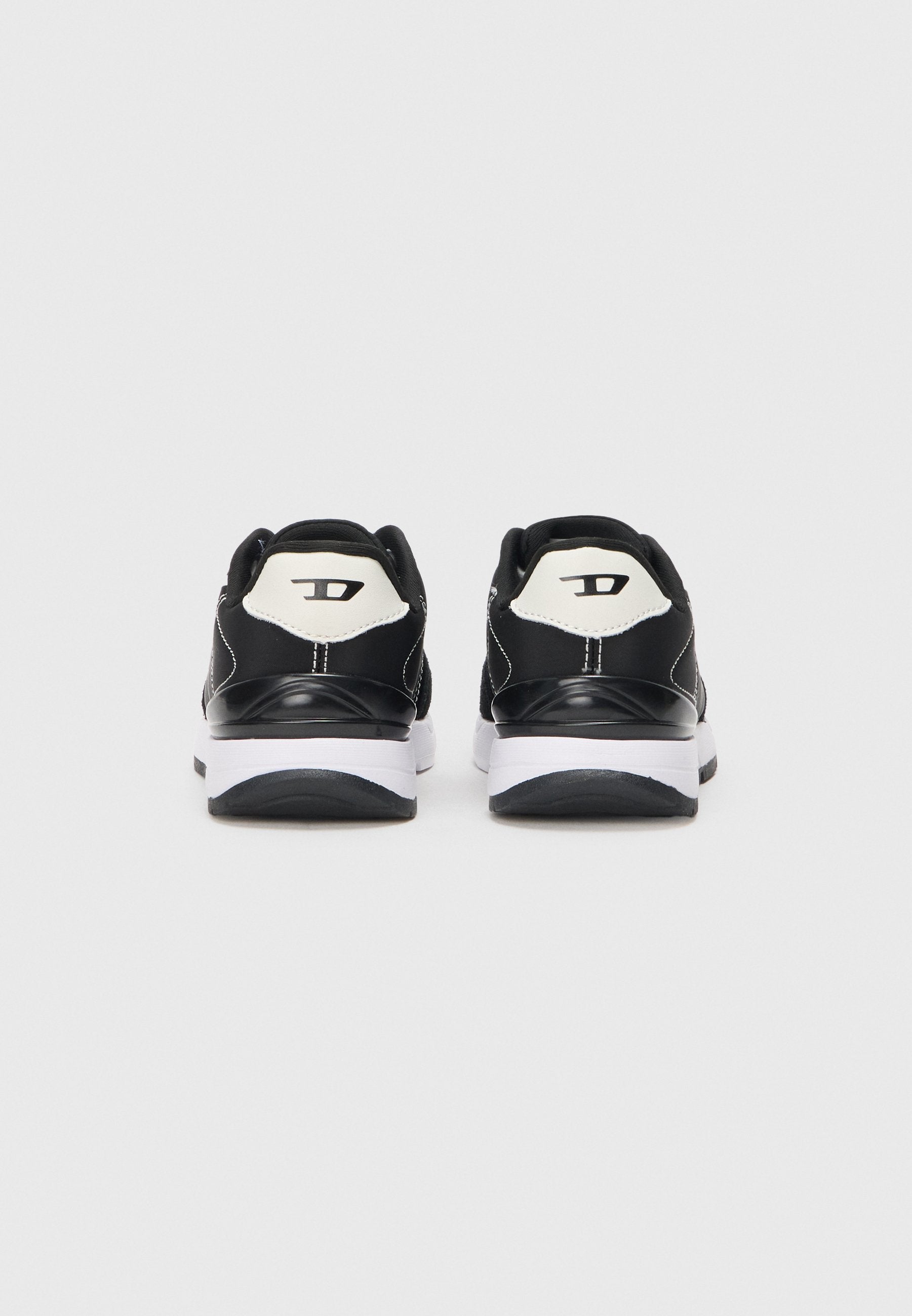 Diesel S TAME D UNISEX