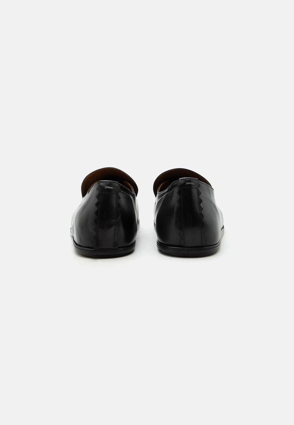 The Antipode LOAFER