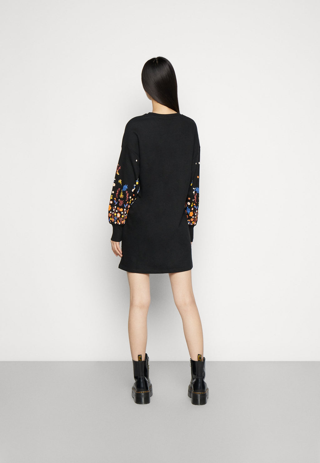 ONLBROOKE FLOWER DRESS Media 4
