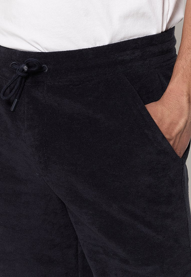 Lindbergh Shorts Media 4