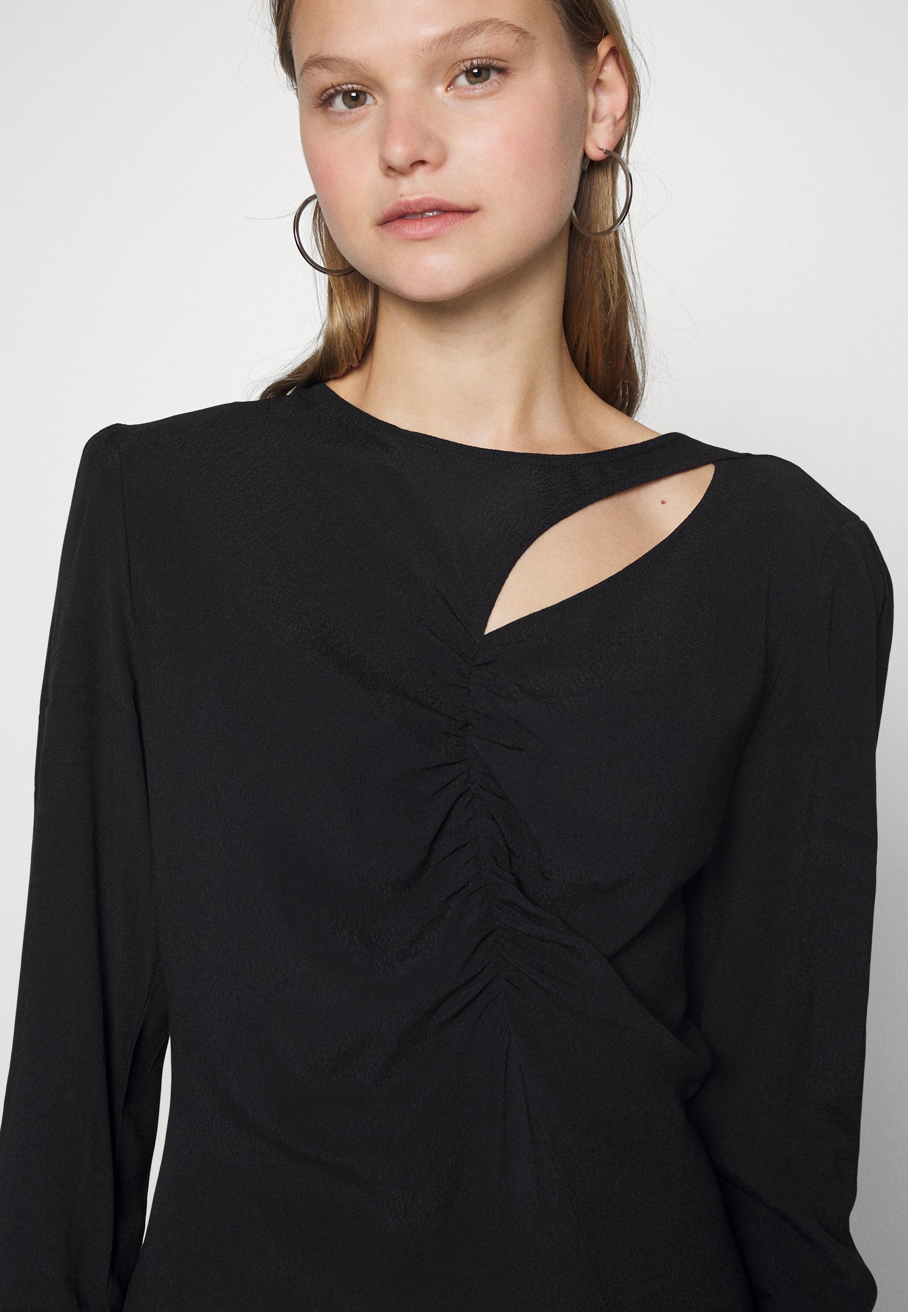 Object OBJPATTI DRESS