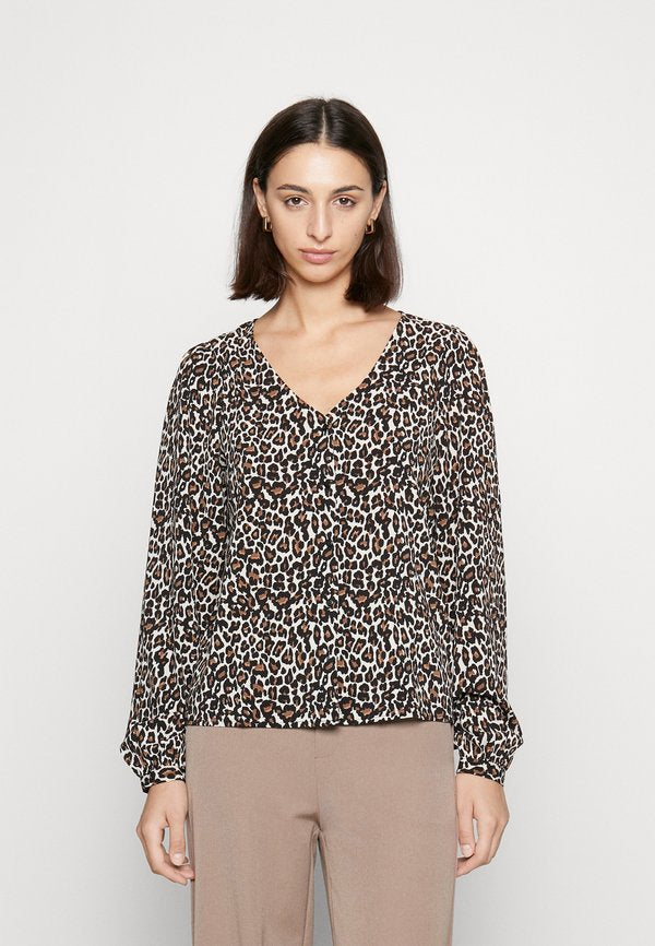 Vero Moda Tall VMNAJA V NECK PLEAT