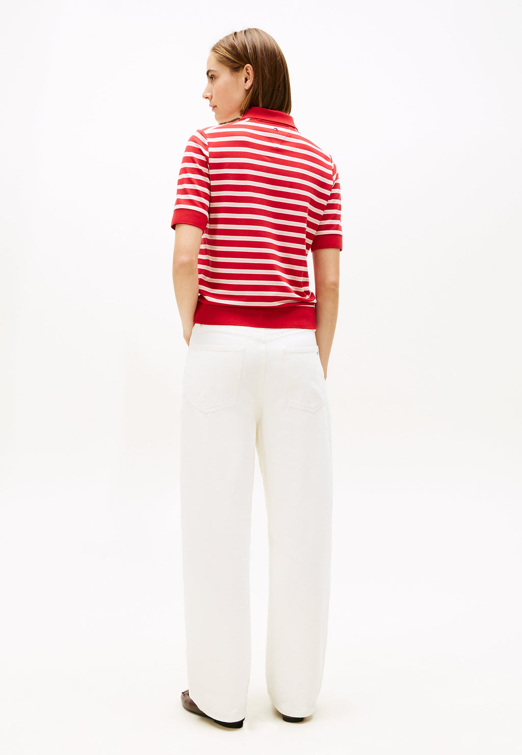 REGULAR FIT PIQUE ZIP POLO SHIRT Media 4