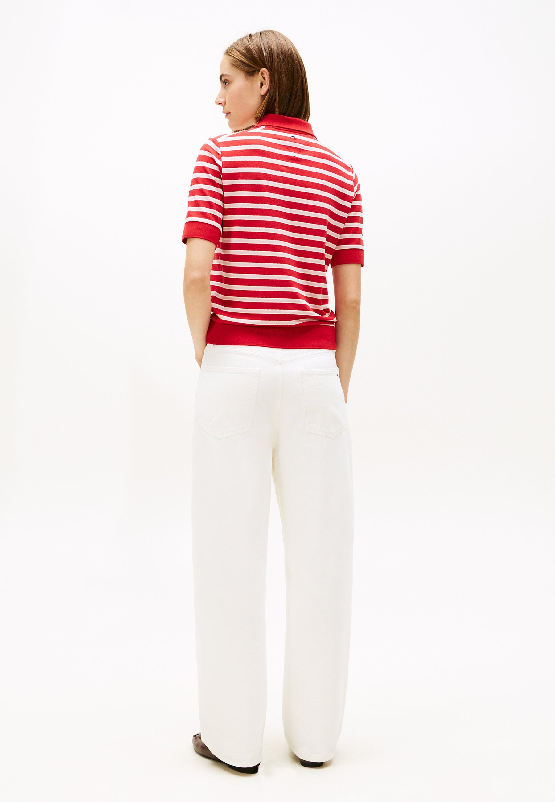 REGULAR FIT PIQUE ZIP POLO SHIRT Media 4