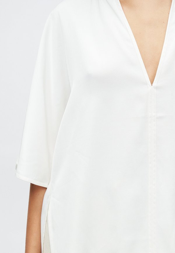 DAY Birger et Mikkelsen RUE