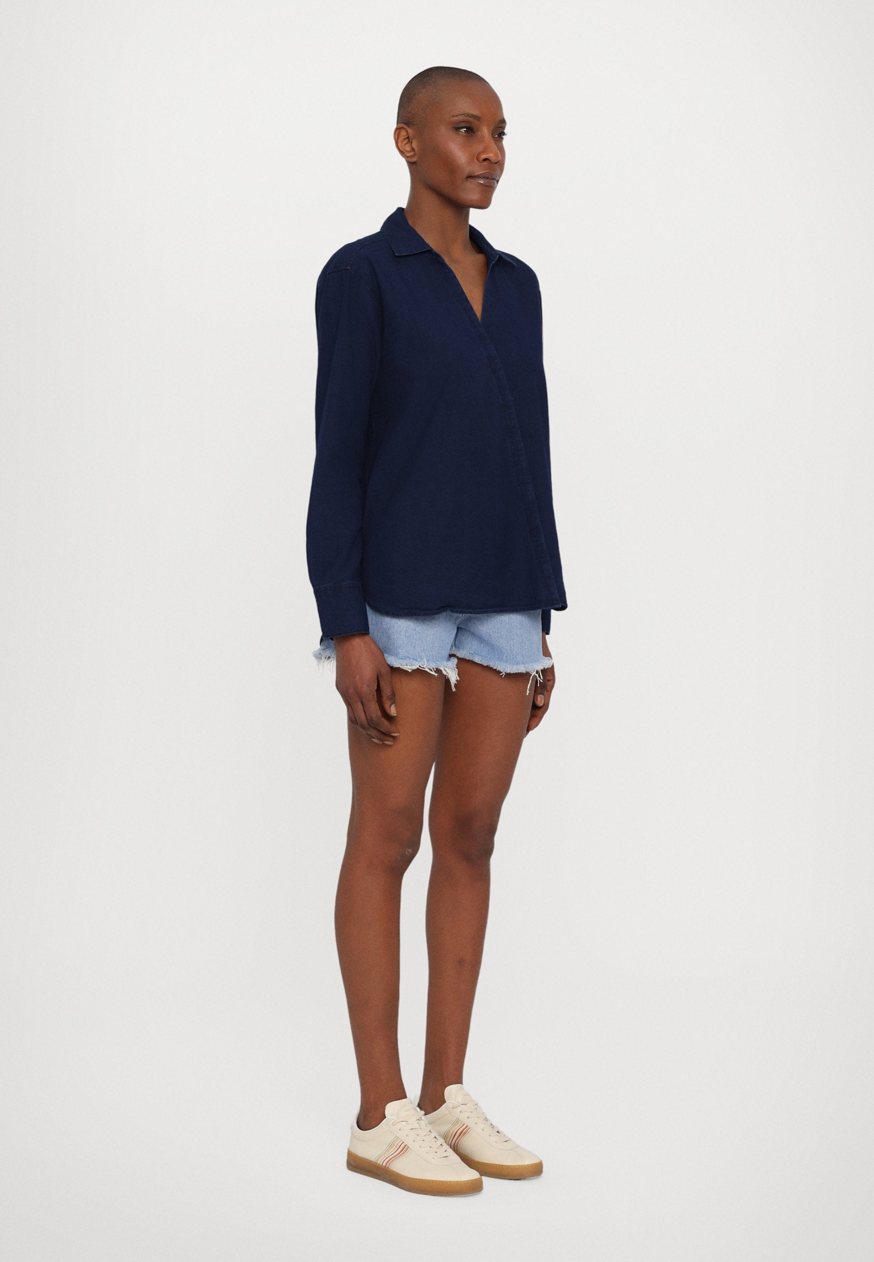 CLOSED ASYMMETRIC SHIRT