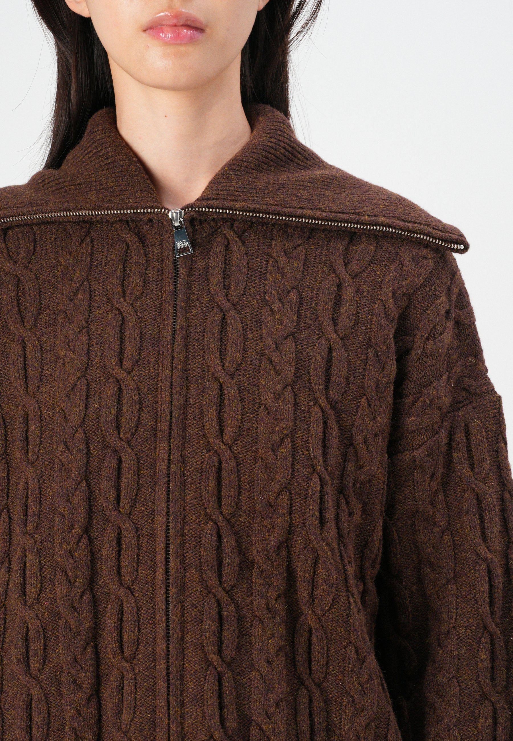 CABLE KNIT ZIP UP Media 6