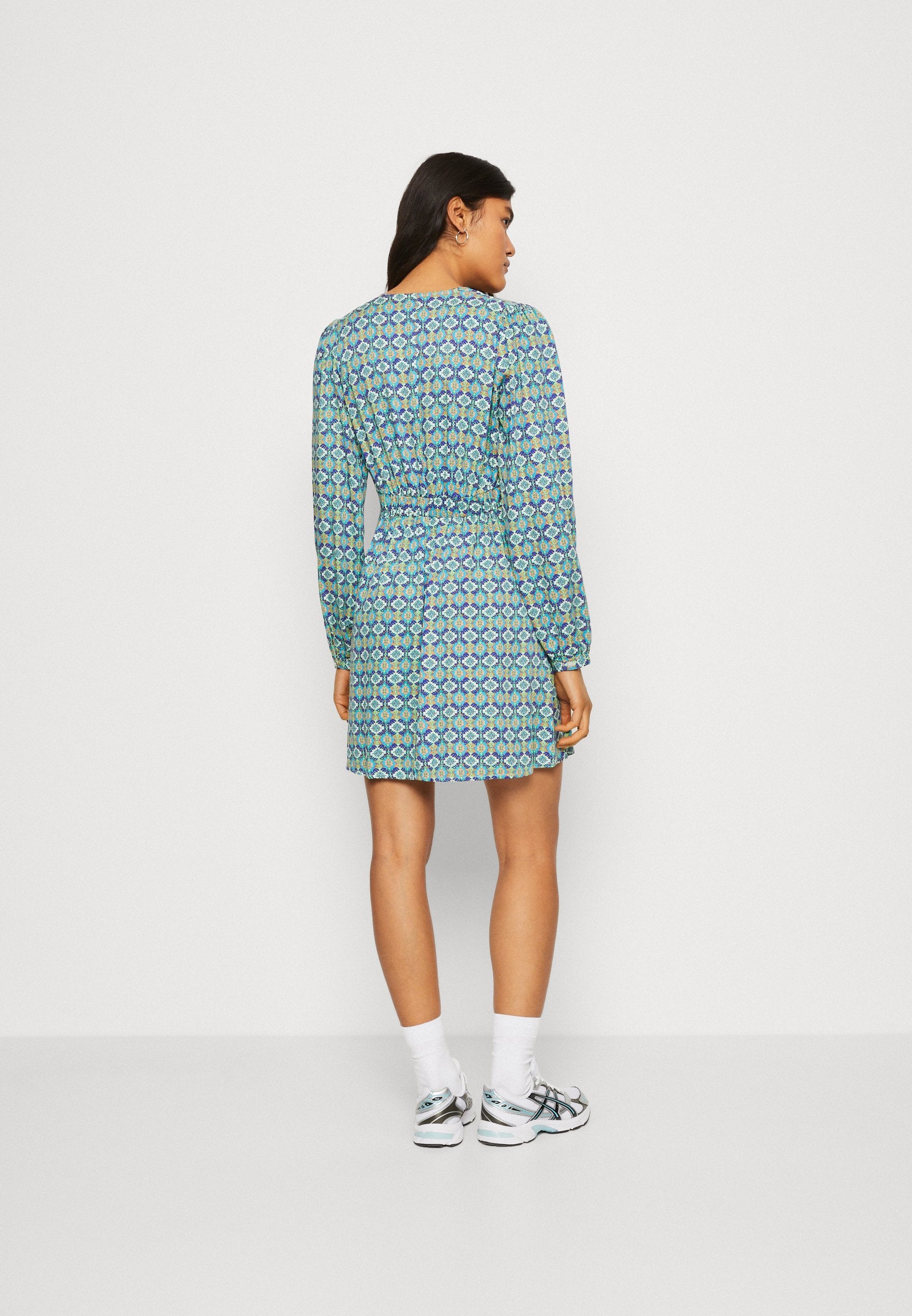 ONLALMA LIFE RILEY DRESS Media 4