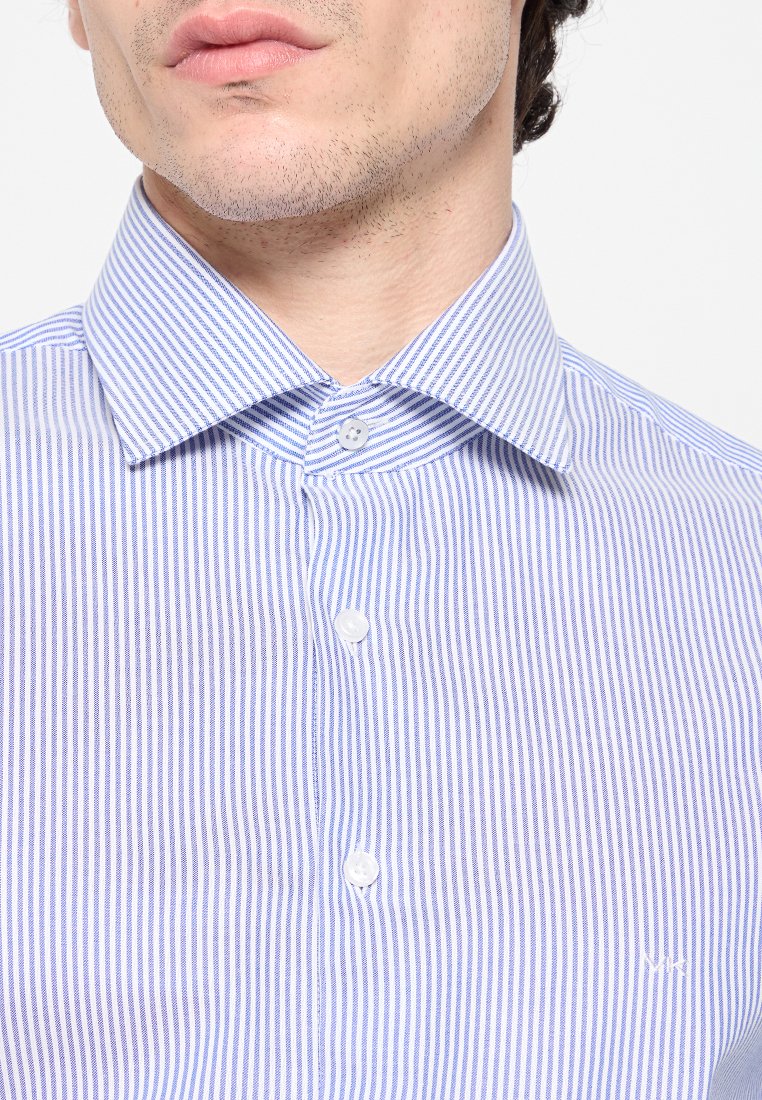 Michael Kors SLIM FIT