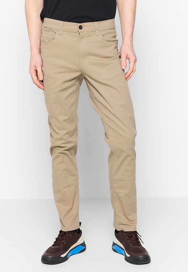 Ben Sherman SLIM FIT