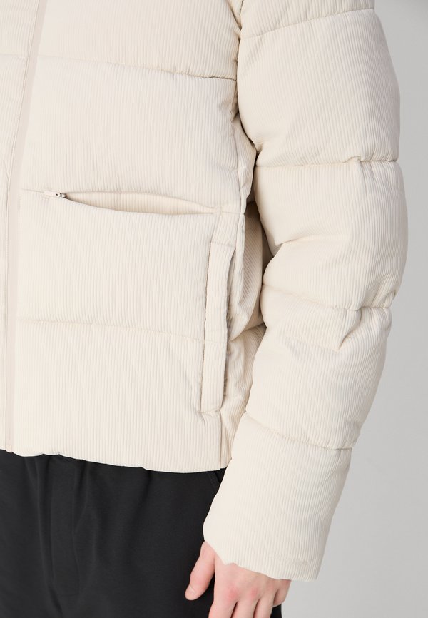 Calvin Klein TEXTURE QUILT PUFFER