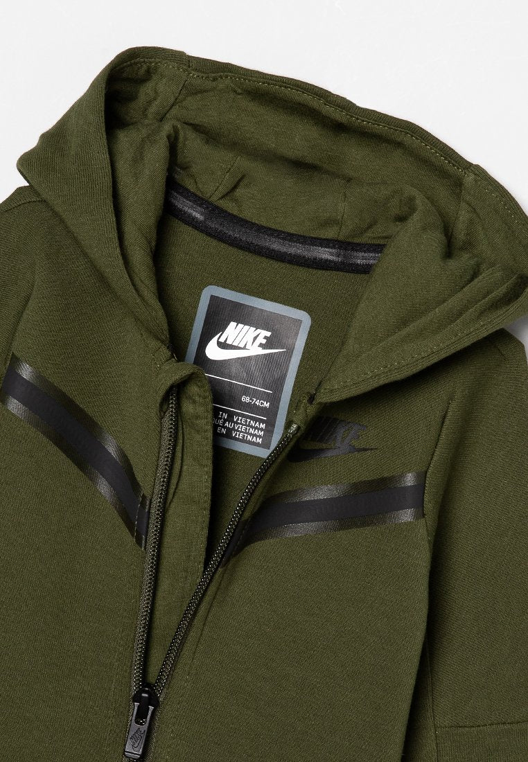 Nike Sportswear