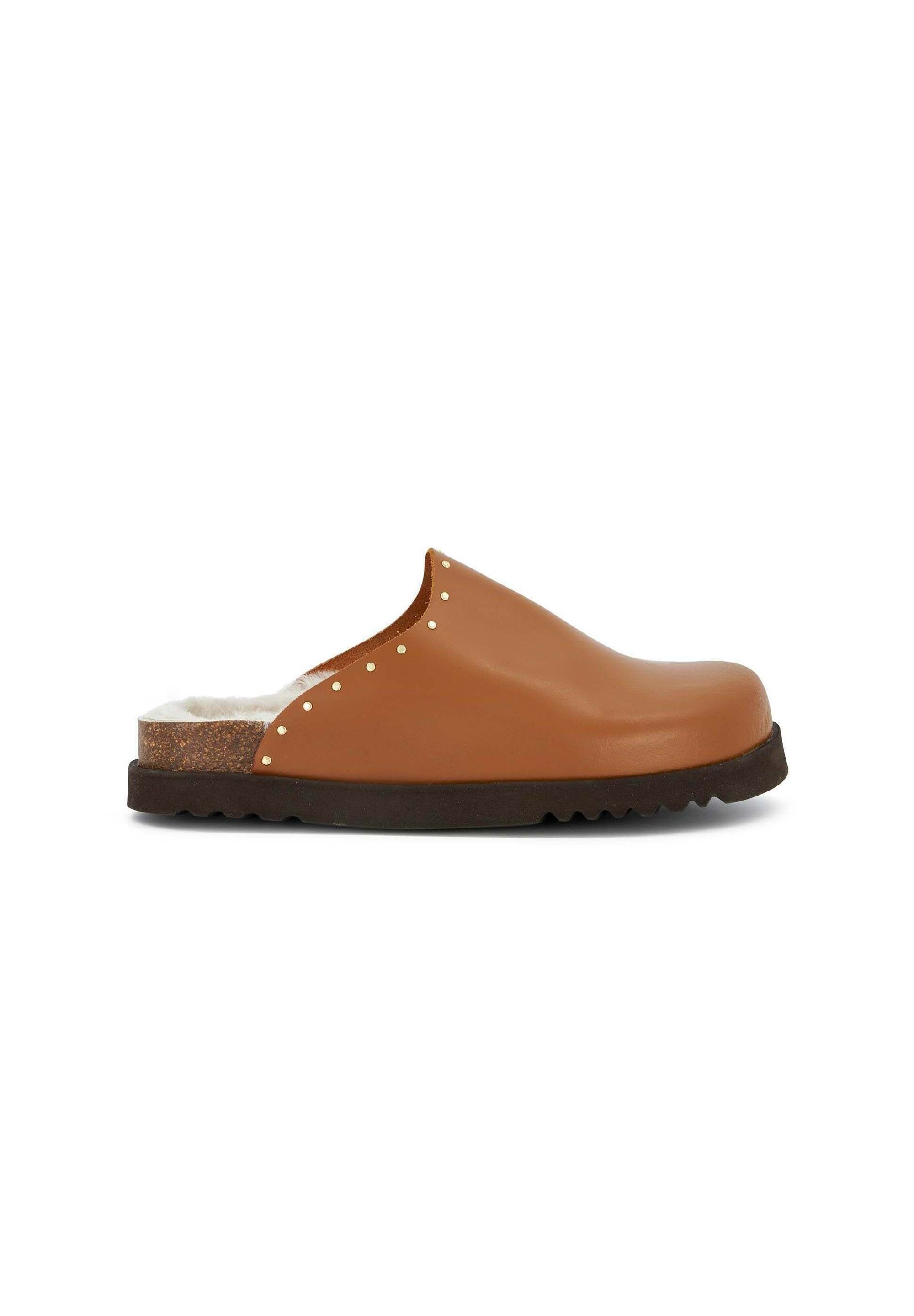 Scholl  FAE STUDS