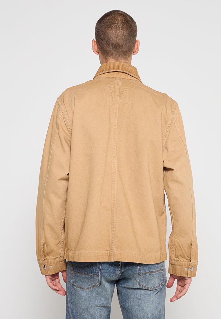 7 for all mankind