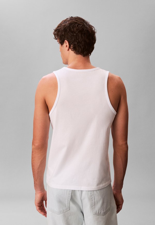 Calvin Klein Jeans MONOLOGO