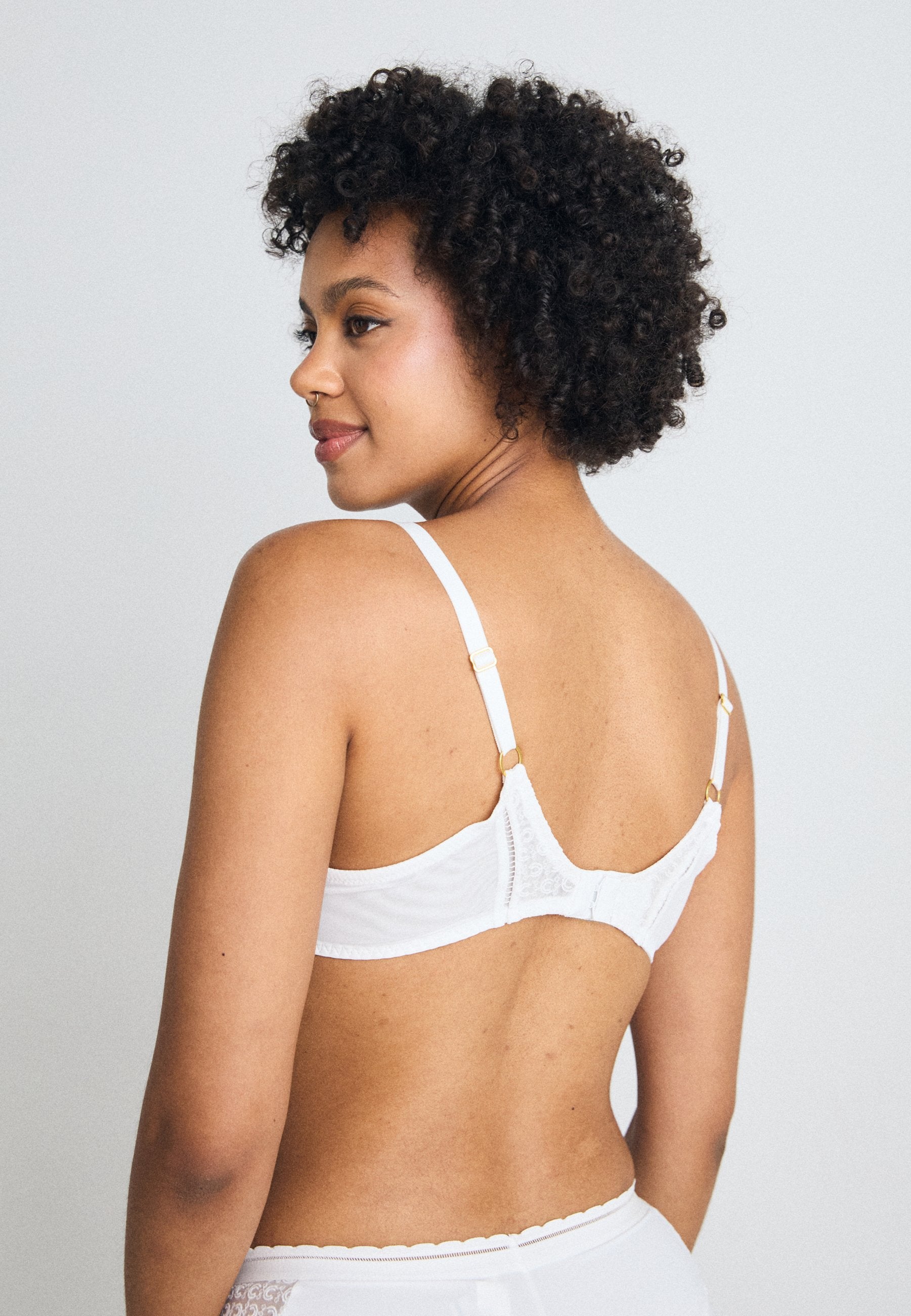 MONOGRAM COVERING SPACER BRA Media 4