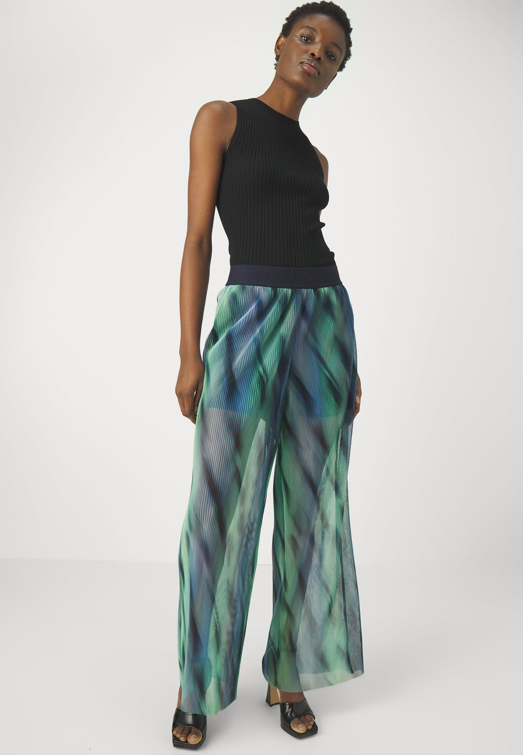 PANTALONI Media 5
