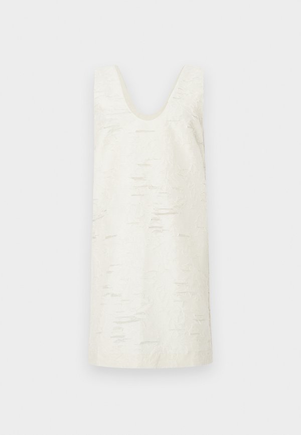 DAY Birger et Mikkelsen DURANT REFINED STRUCTURE