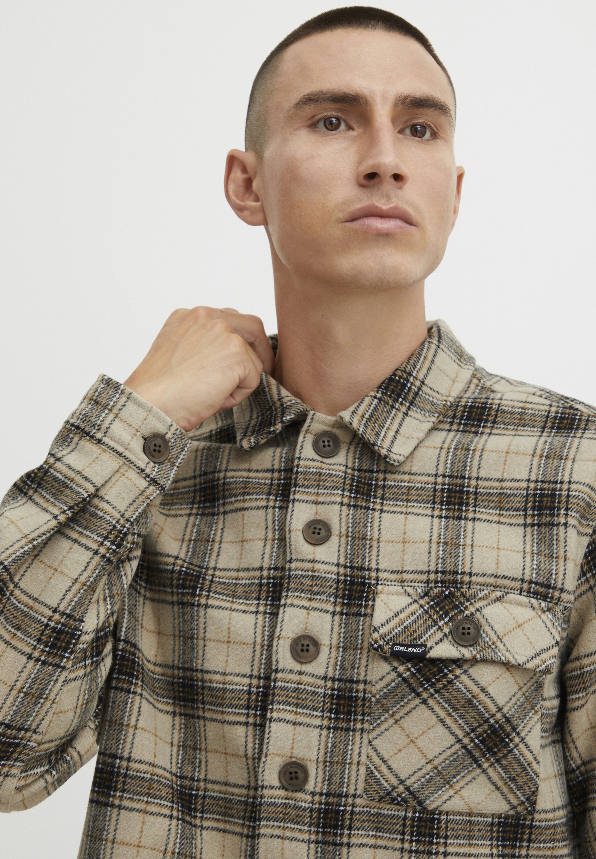 BHOVERSHIRT Media 5