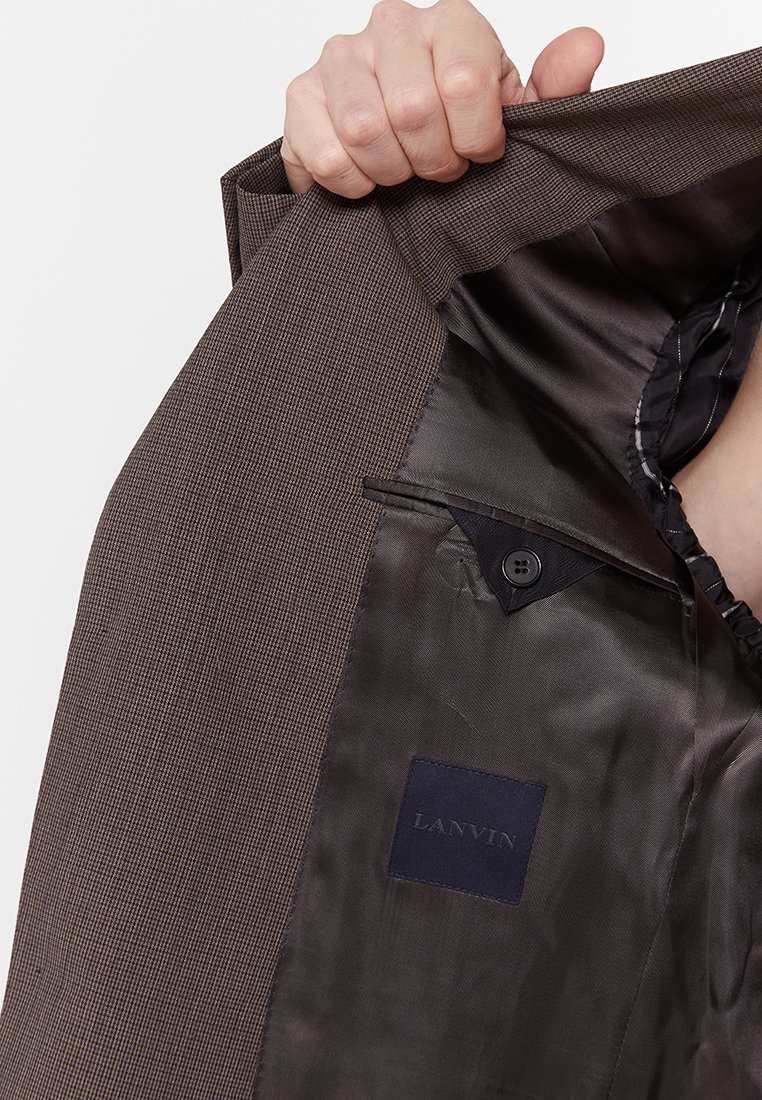 LANVIN