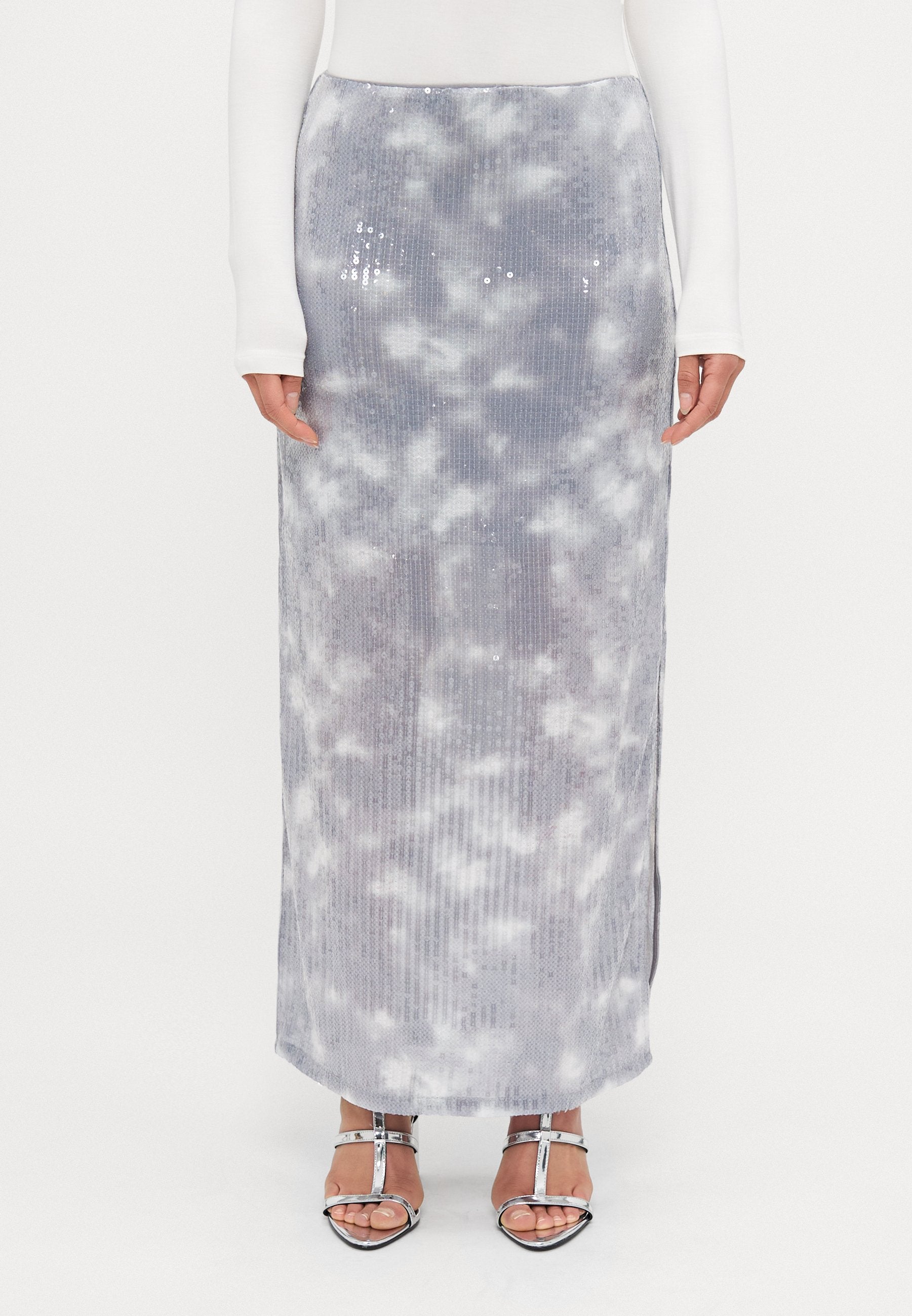 ONLGOLDA TUBE SKIRT Media 3