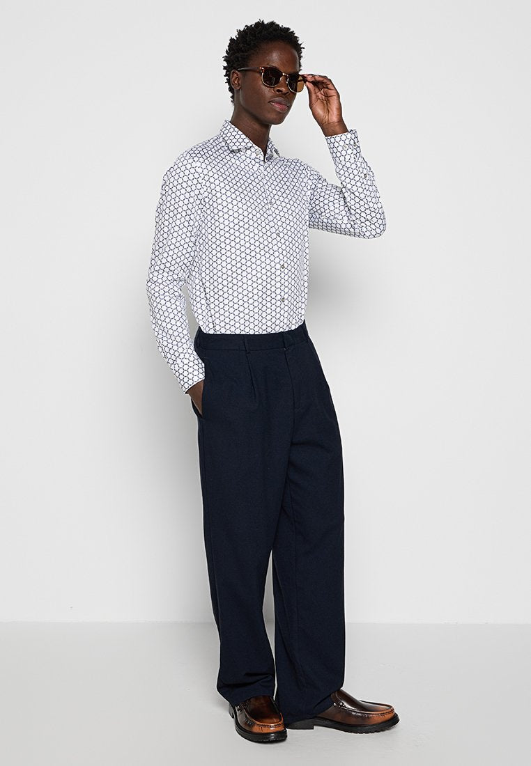 Michael Kors SLIM FIT
