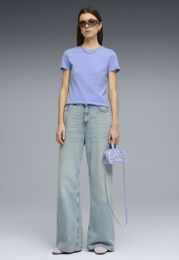 Puma ESSENTIALS SCRIPT T-SHIRT - Basic T-shirt - intense lavender