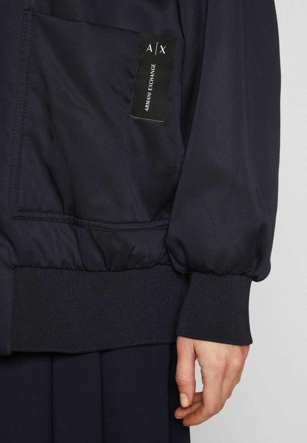 Armani Exchange Bomberjacke Media 6