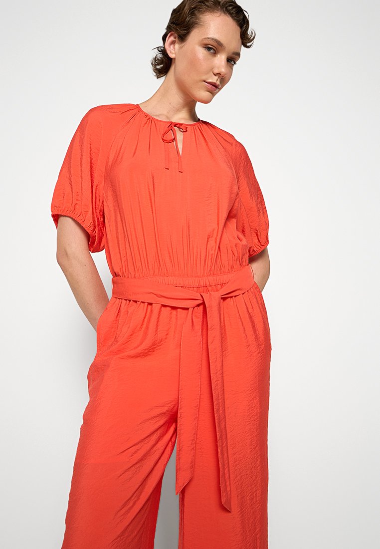 s.Oliver Jumpsuit Media 3