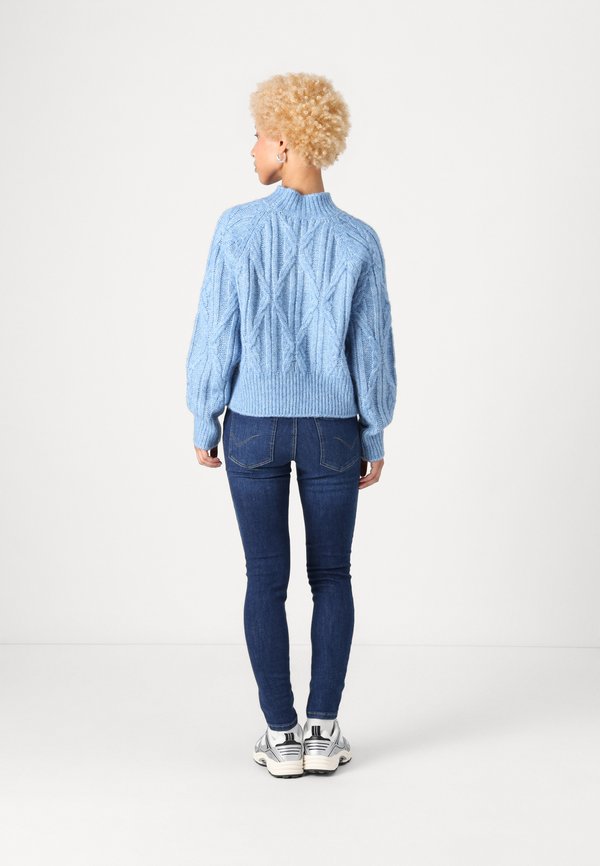 Vero Moda Petite VMBAILY HIGHNECK