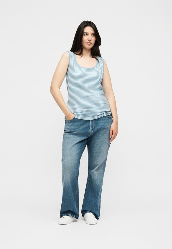 Lauren Ralph Lauren Woman
