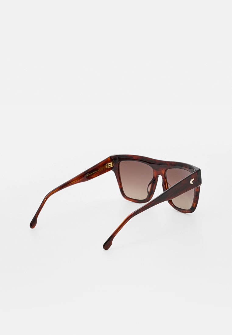 Carrera